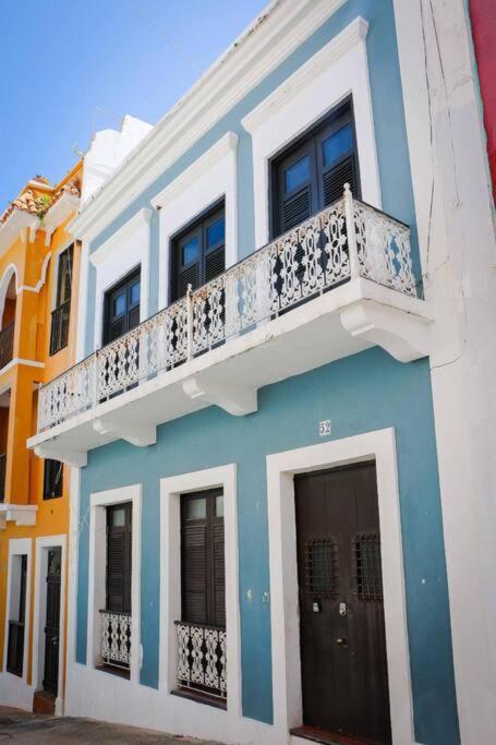 Just Remodeled In Colonial Osj Unique Location Local Experience *