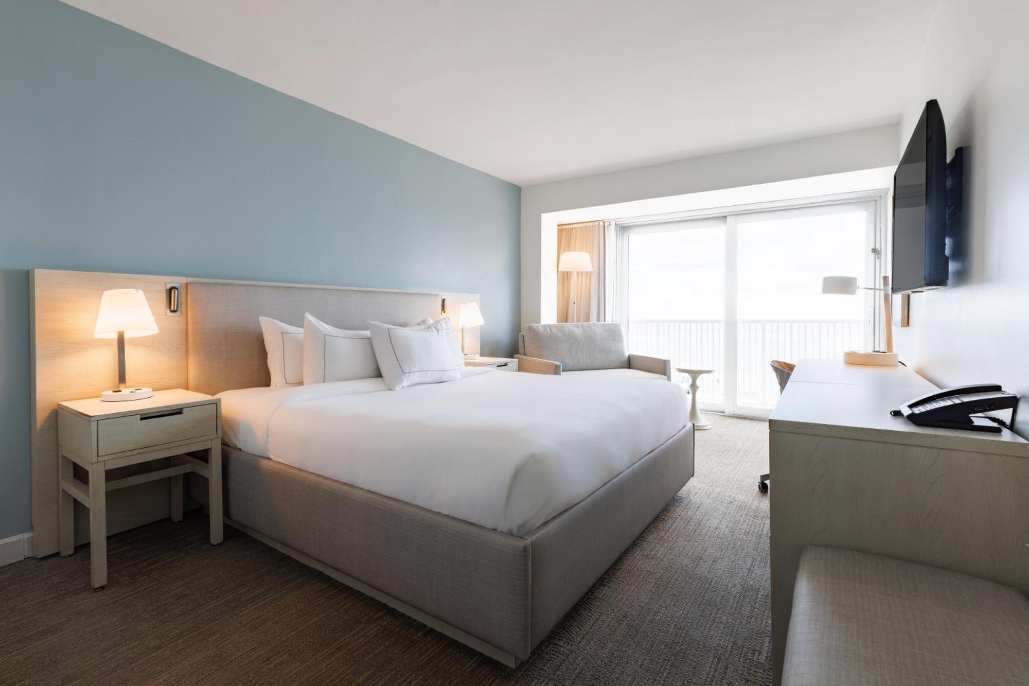 Condado Palm San Juan, Tapestry Collection By Hilton Hotel