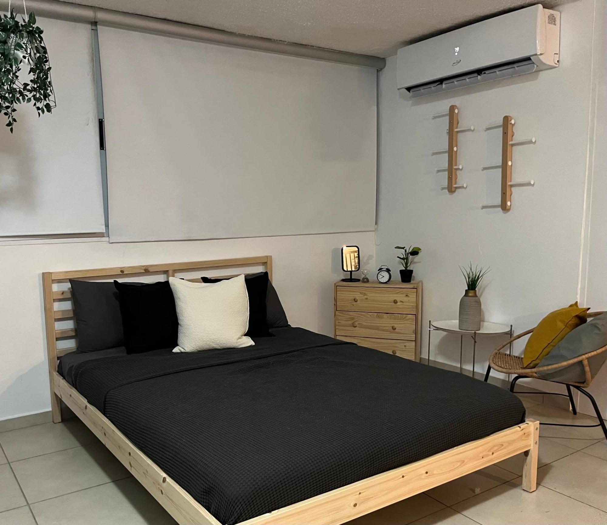 Estudio Con Vista Al Mar Y La Ciudad, Condado Apartment *