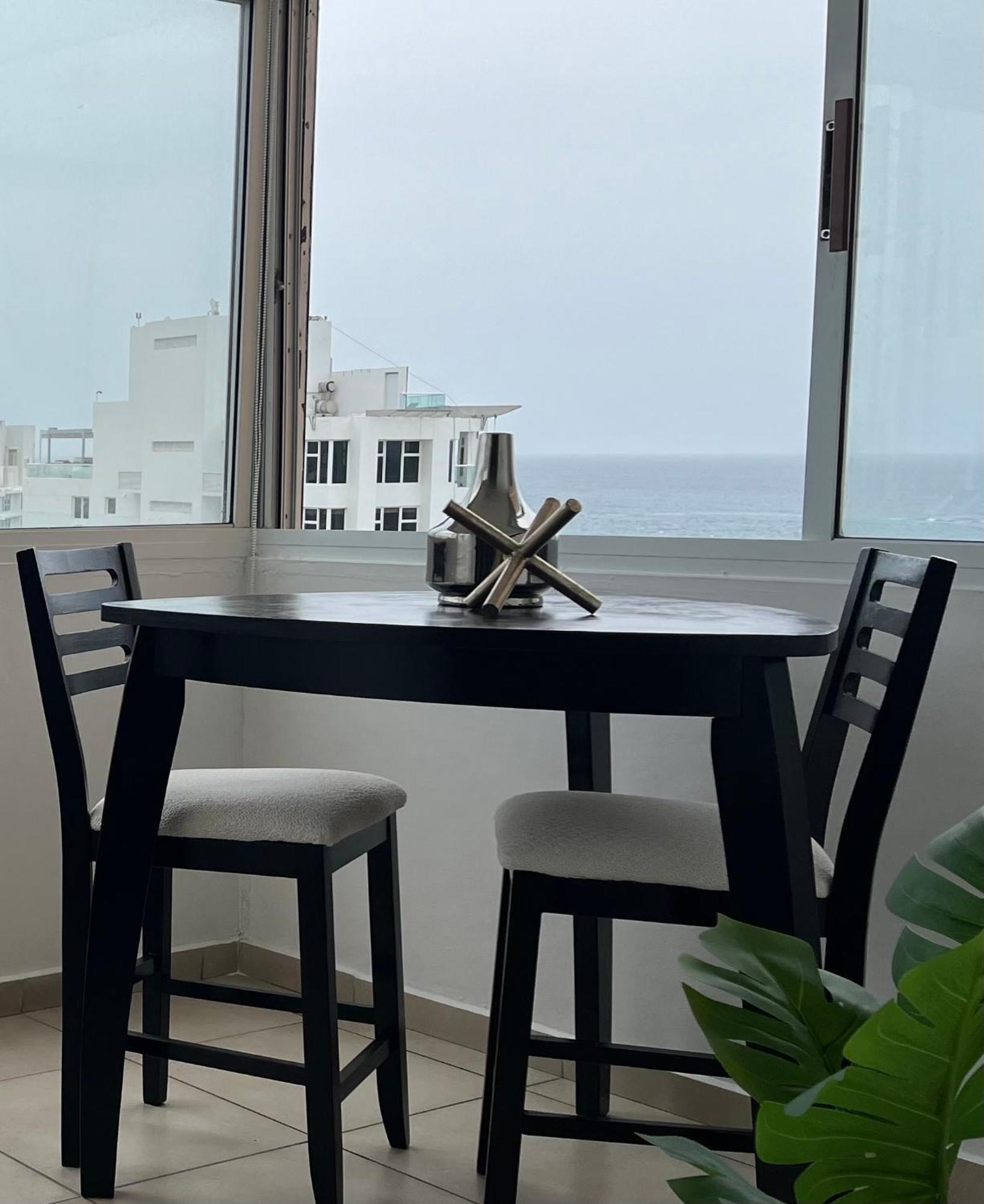 Estudio Con Vista Al Mar Y La Ciudad, Condado Apartment *
