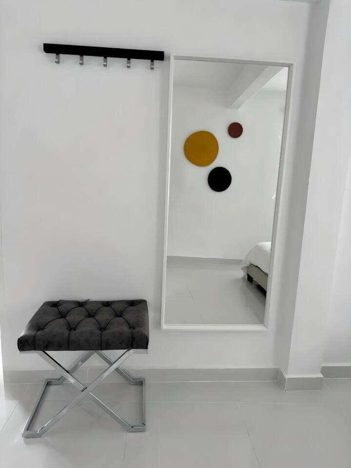 Chic In Vibrant Santurce V *