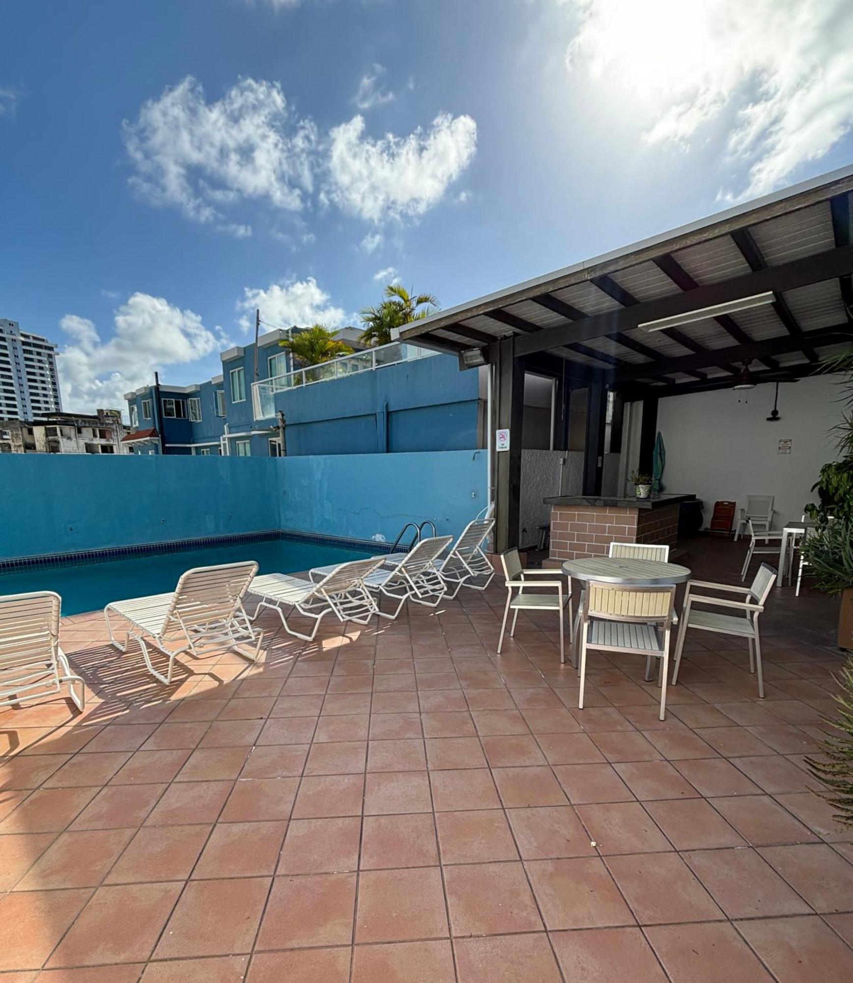 Downtown Condado Tropical *