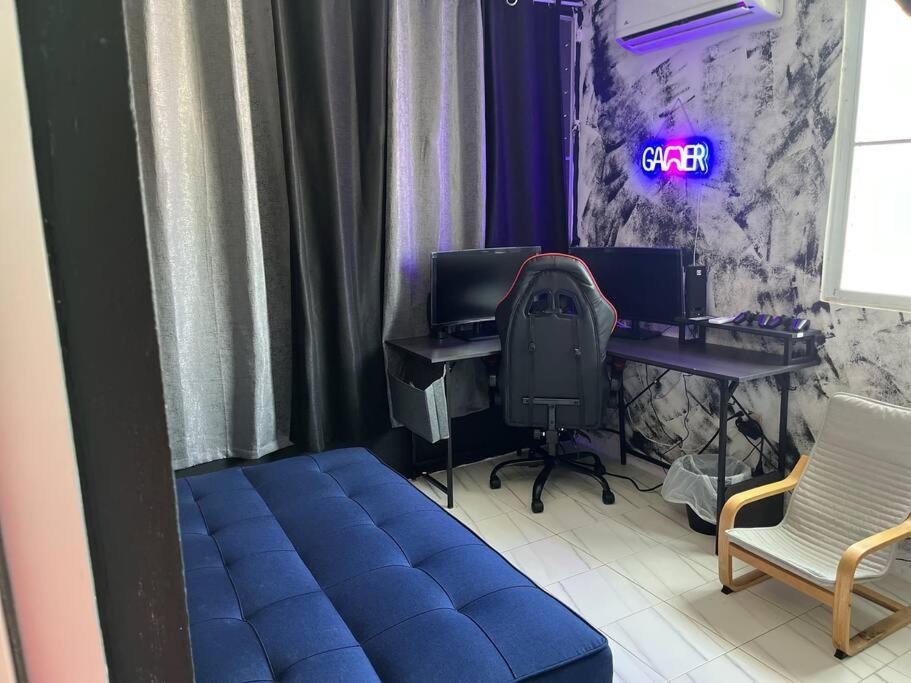 Gamer's House *