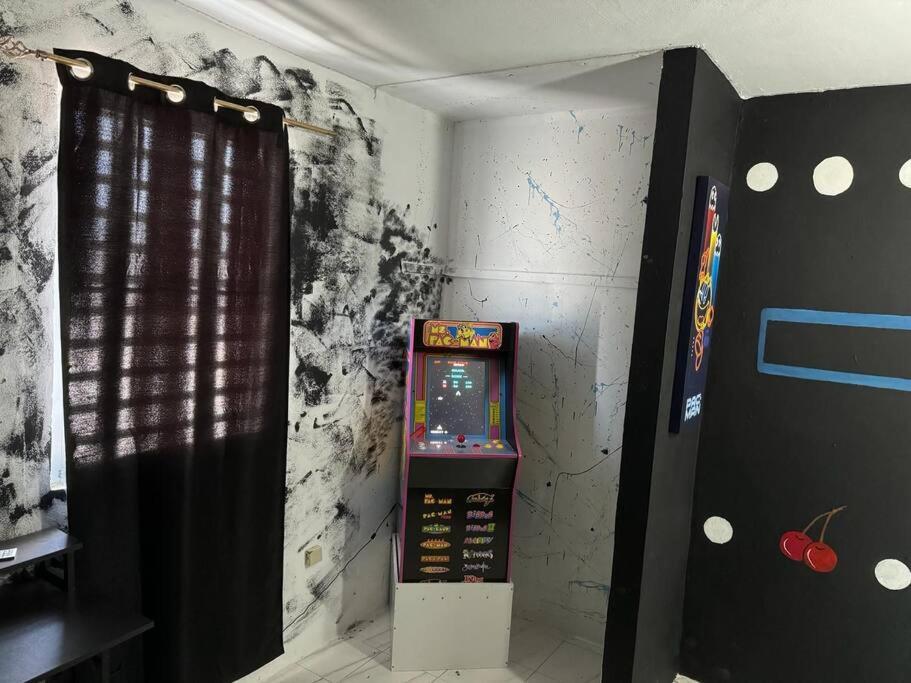 Apartment Gamer's House *