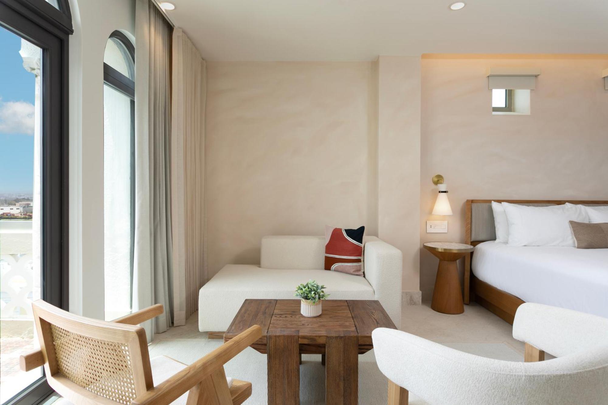Alma Hotel 4*