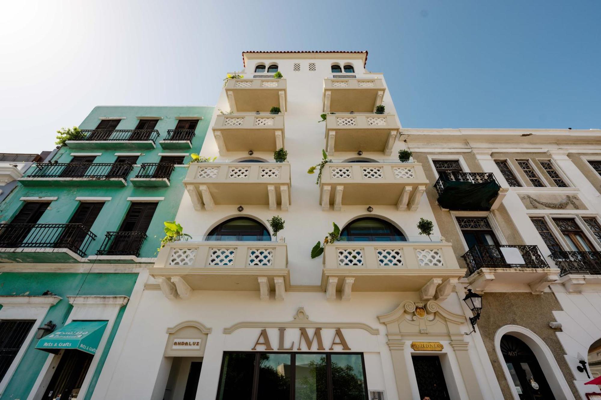 Alma Hotel 4*