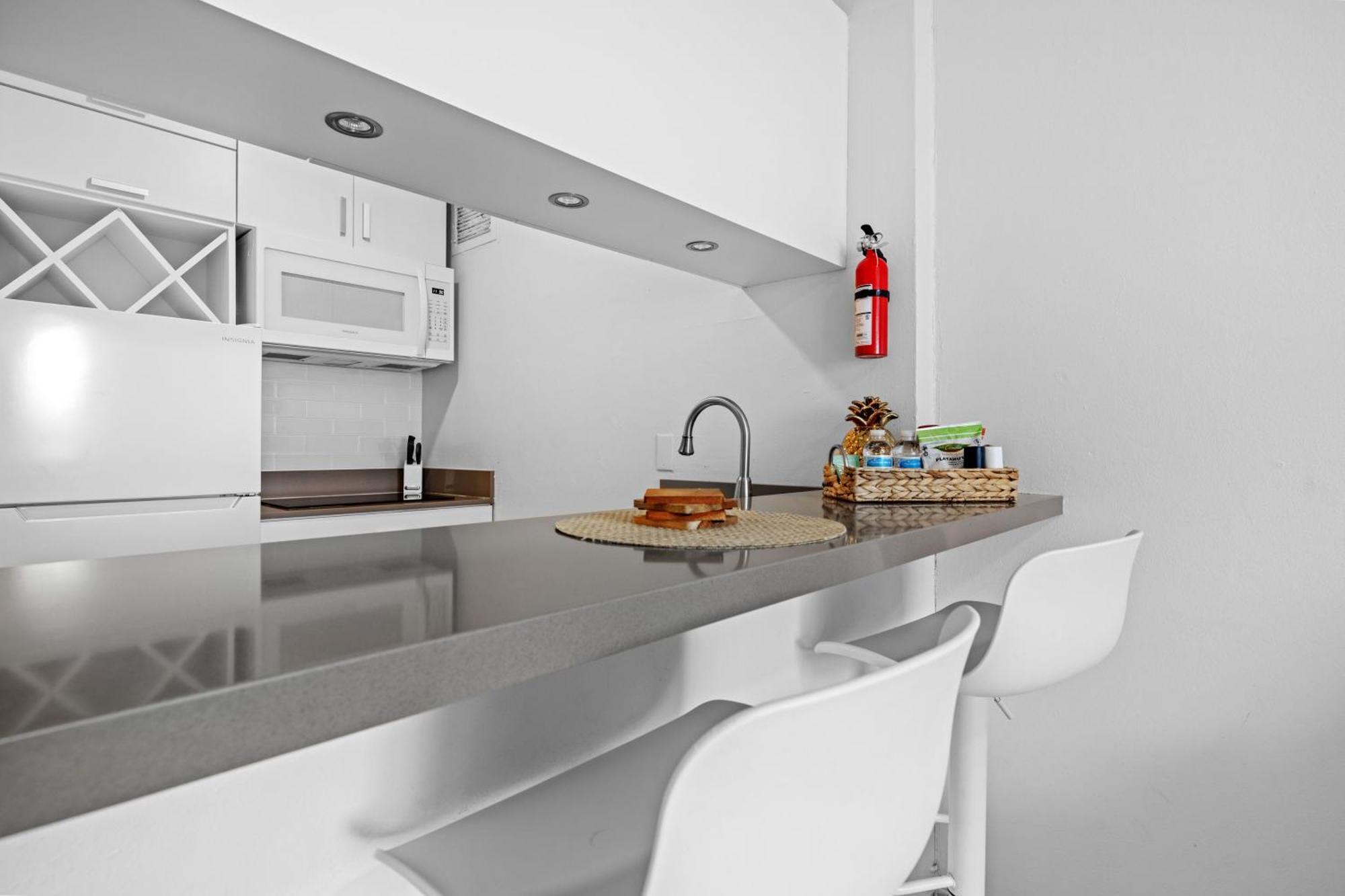Apartment Otium Pool Access San Juan