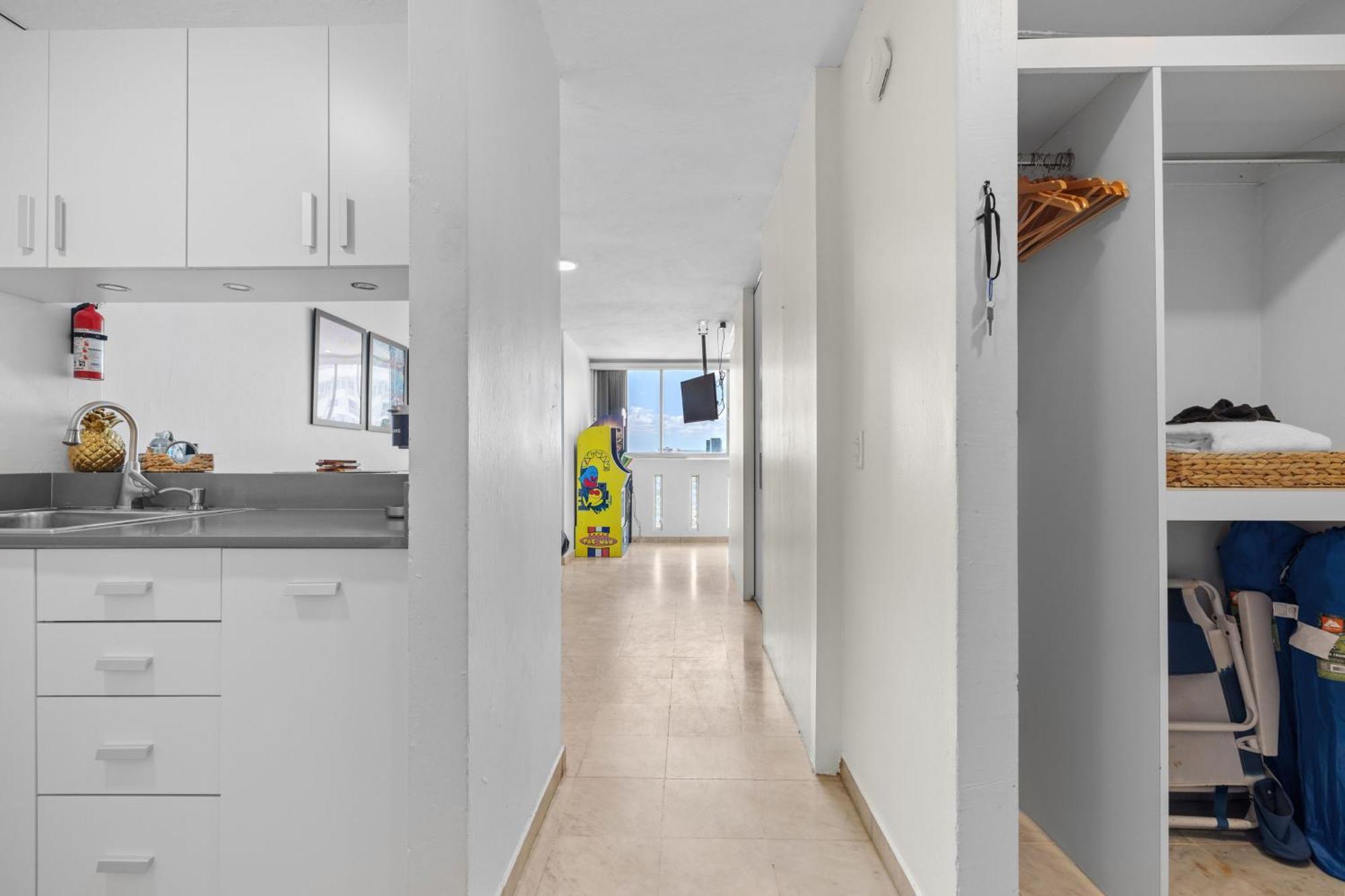 Otium Pool Access *