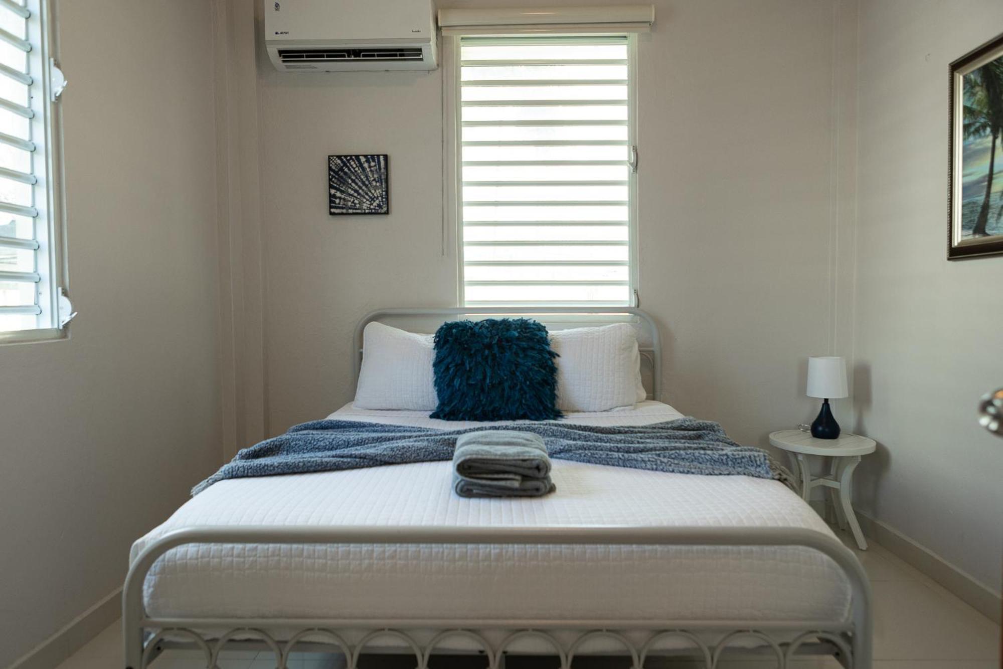 101- Renovated Gem Near The With Free Parking *