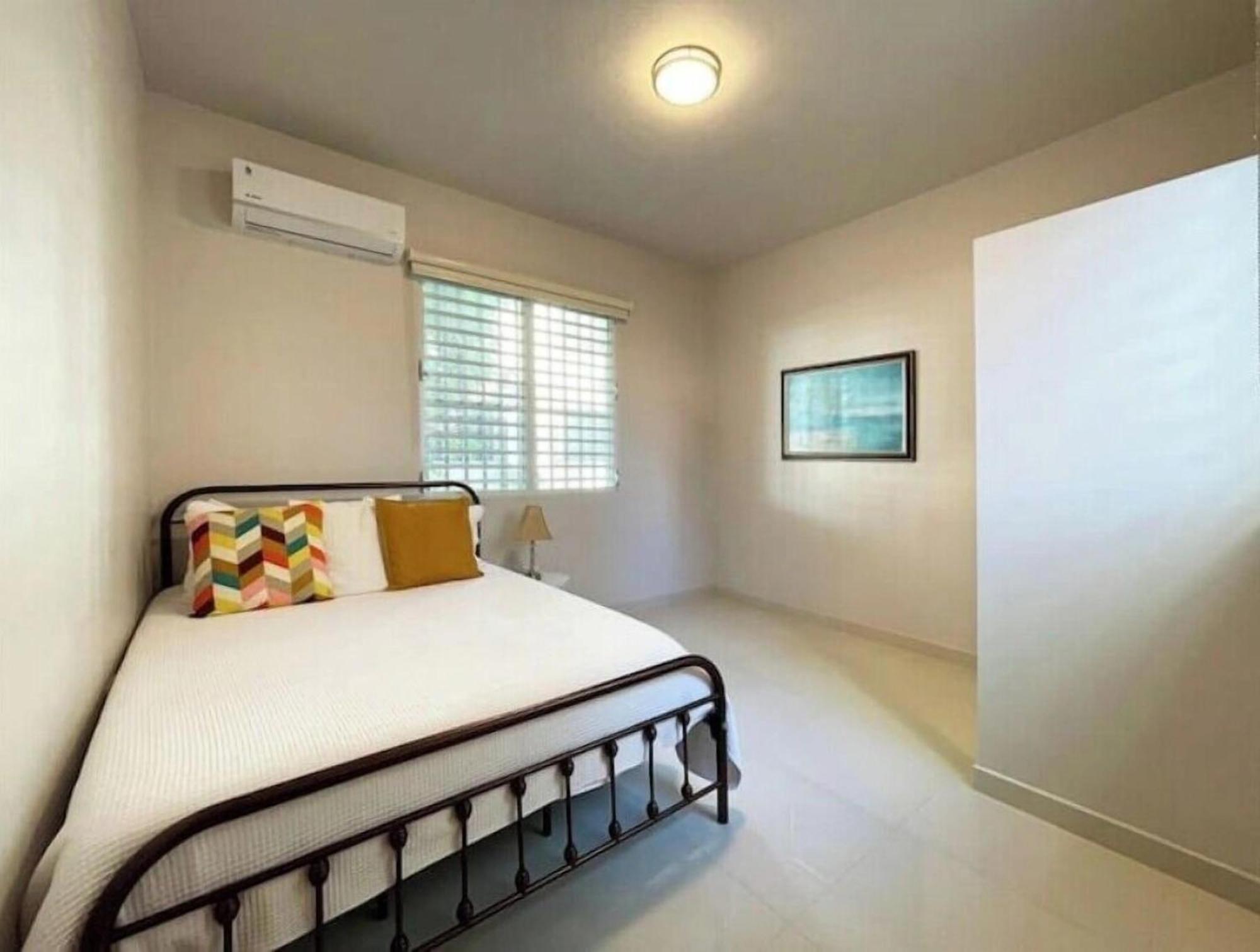 101- Renovated Gem Near The With Free Parking *