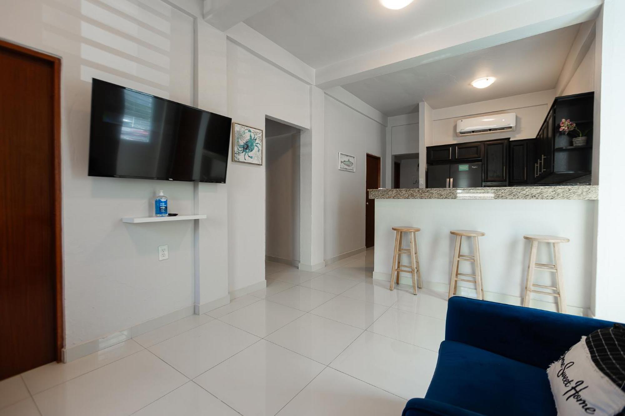 101- Renovated Gem Near The With Free Parking * San Juan