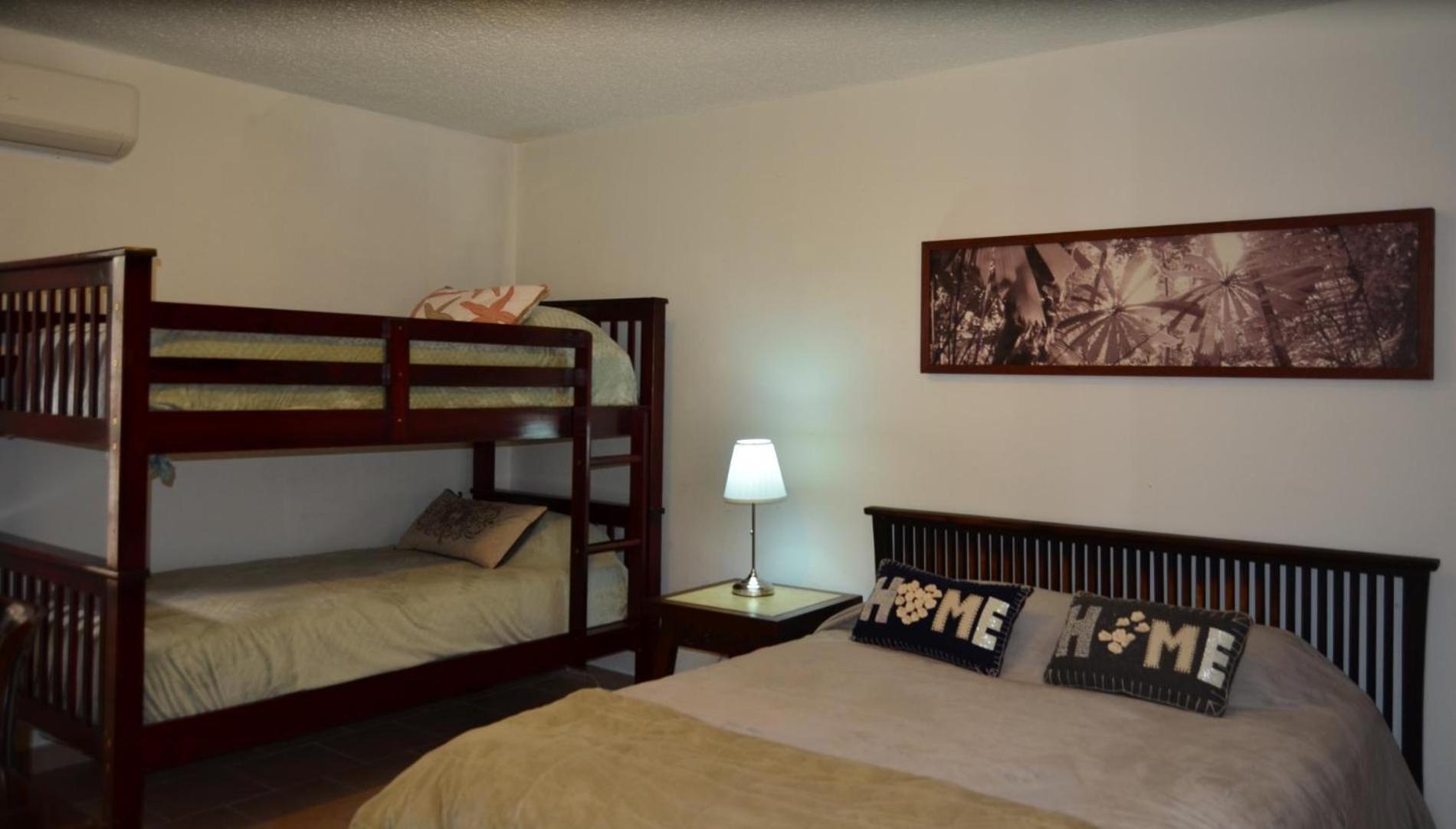 Casa Almendro Holiday home San Juan