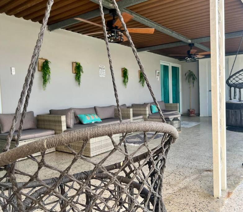 Luxury 4br For 14-& Jacuzzi 6 Min & Airport *