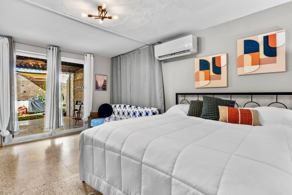 Luxury 4br For 14-& Jacuzzi 6 Min & Airport San Juan