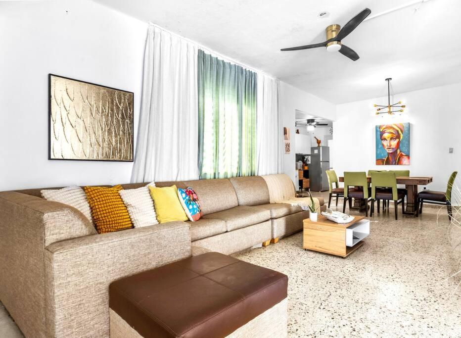 Luxury 4br For 14-& Jacuzzi 6 Min & Airport San Juan