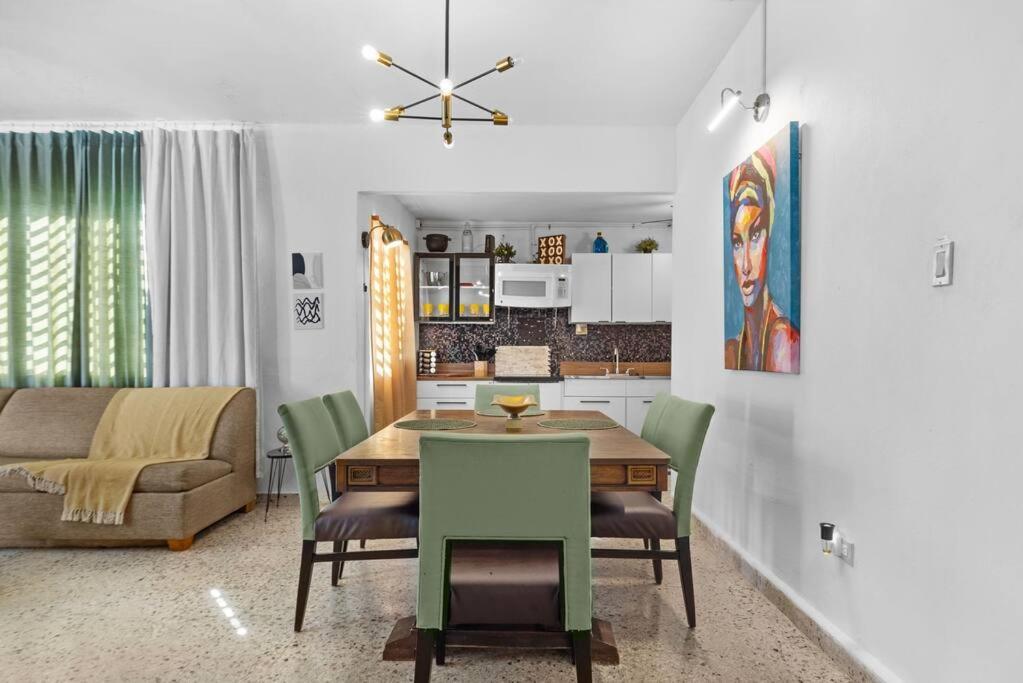 Luxury 4br For 14-& Jacuzzi 6 Min & Airport Villa San Juan