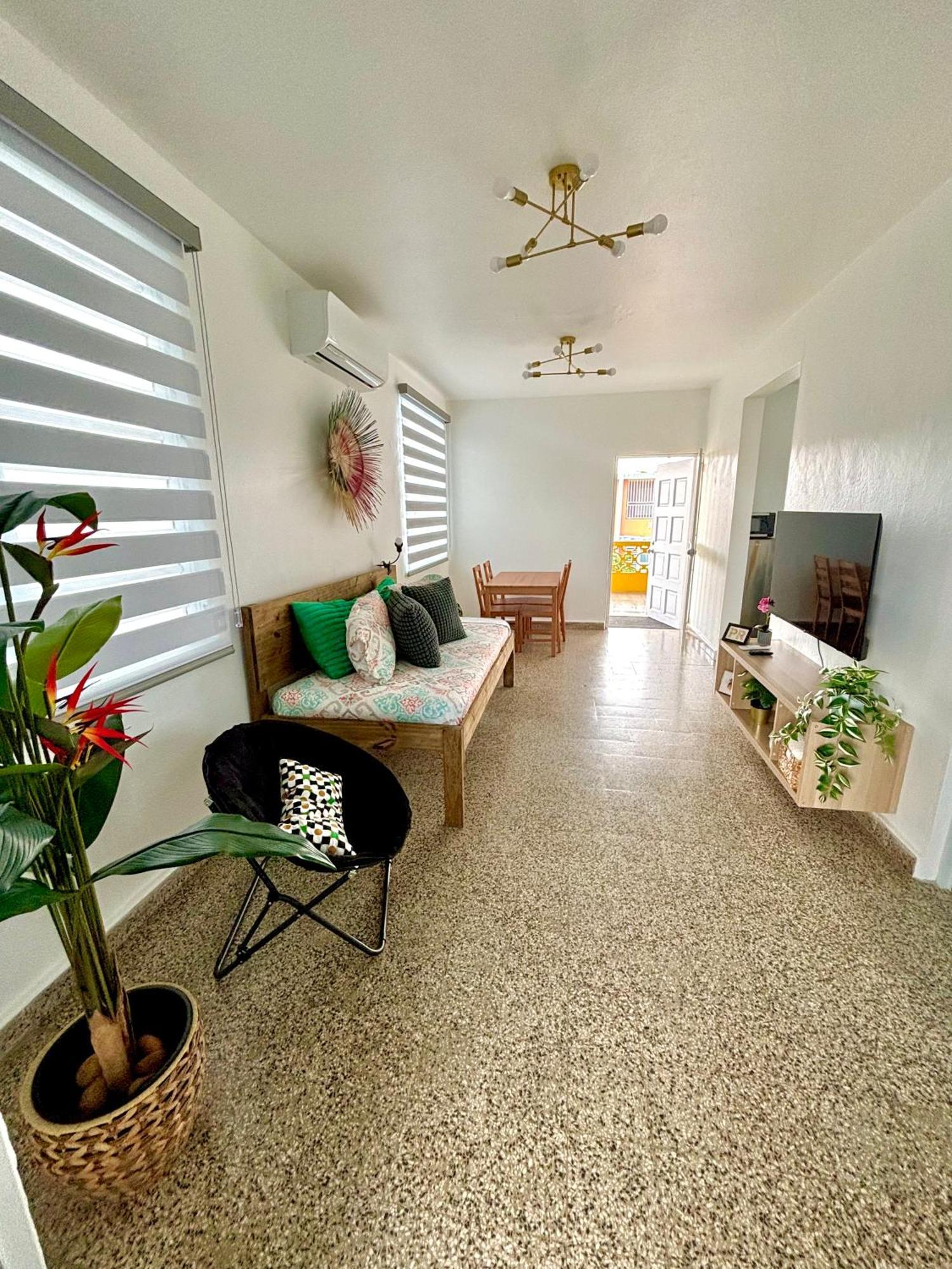 Apartment Urban Tropical Oasis In *