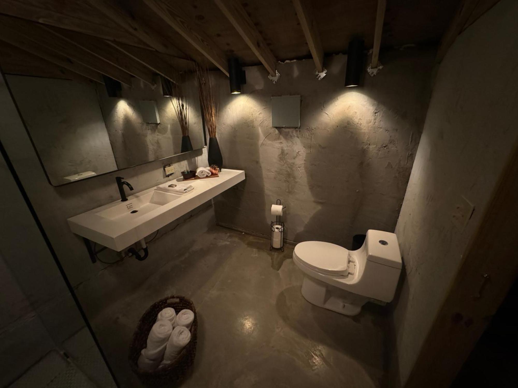 Luxury tent Jardin Al Bosque-glamping *