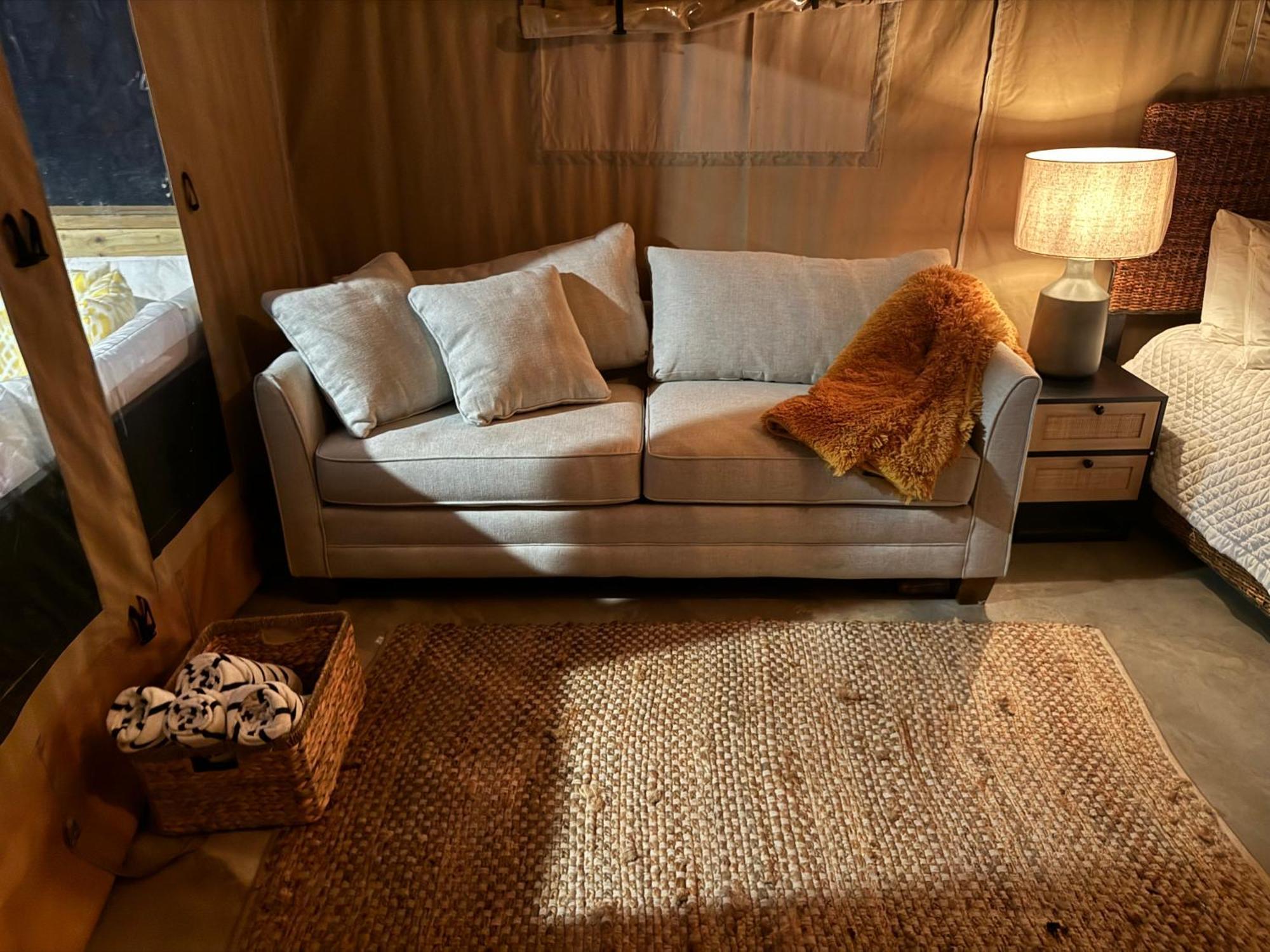 Luxury tent Jardin Al Bosque-glamping *