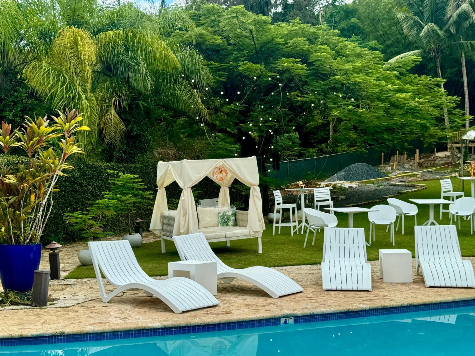 Luxury tent Jardin Al Bosque-glamping San Juan