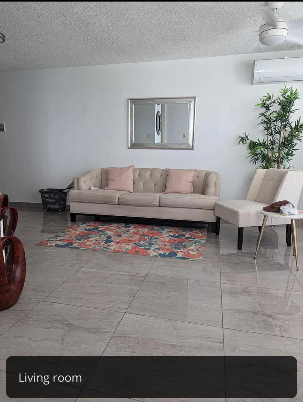 Apartment Destiny Homes *
