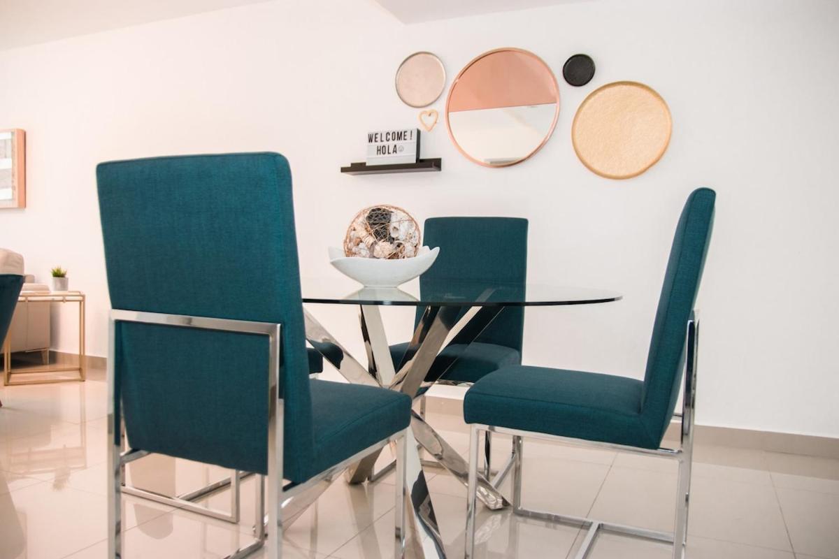 Apartment Chic & Modern Oasis In The Heart Of Condado San Juan