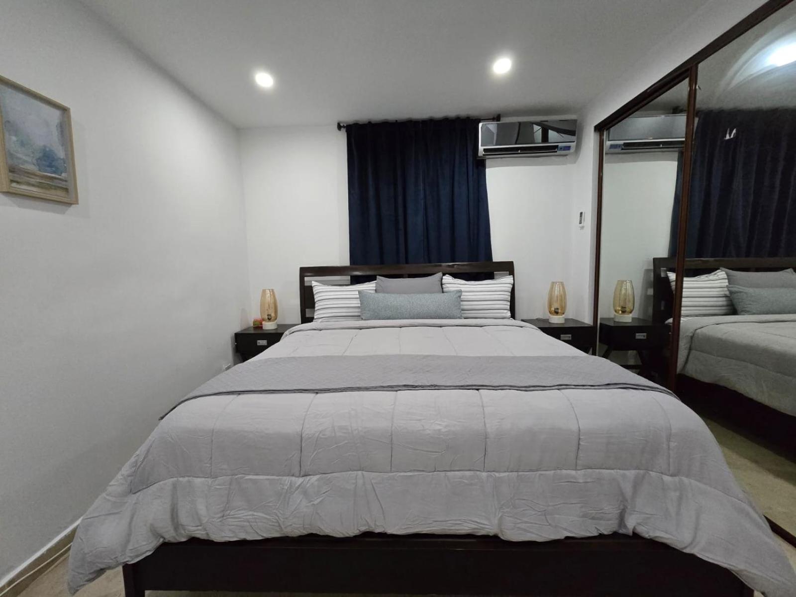Reparto Metropolitano Iii Apartment