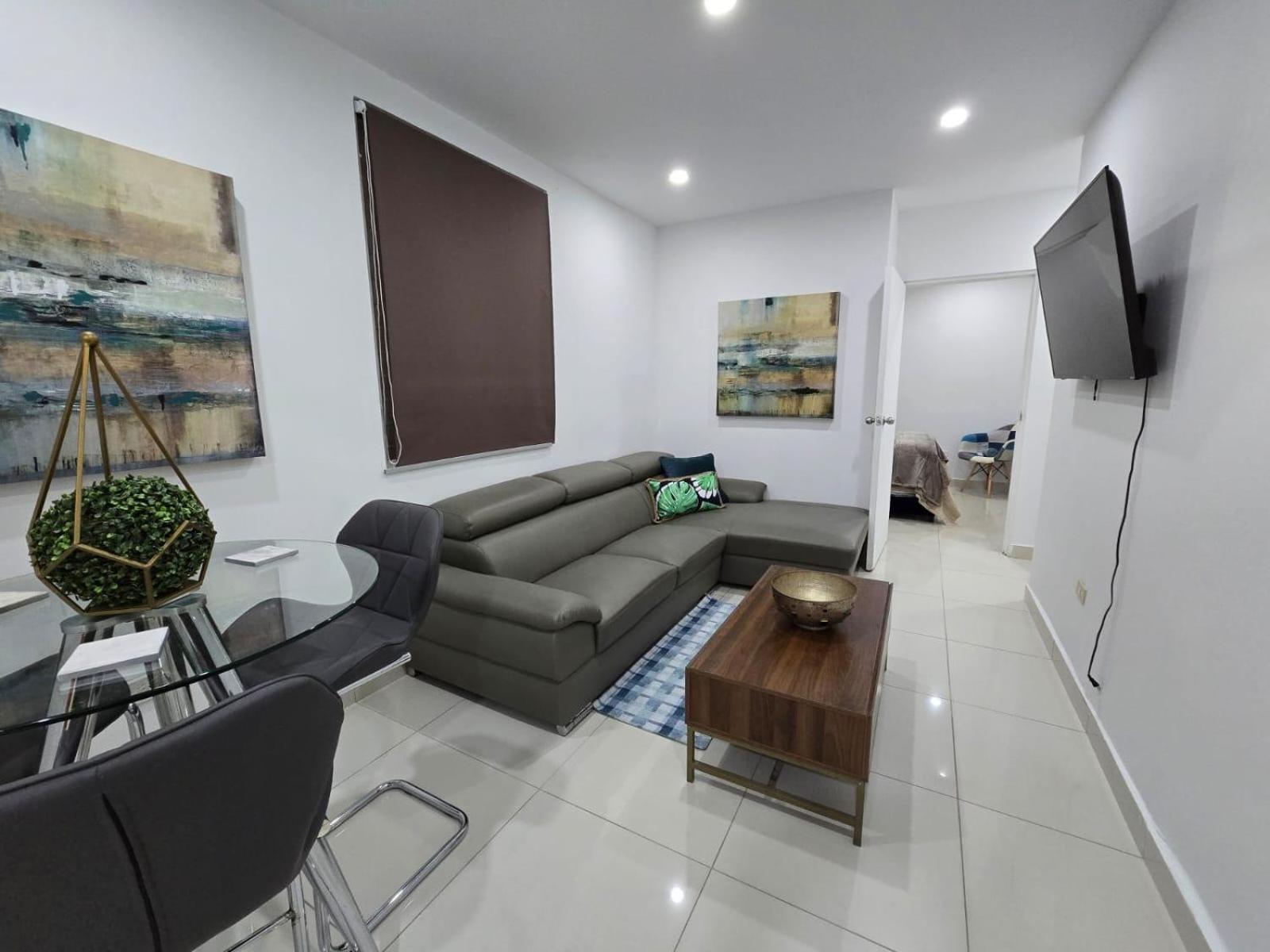 Apartment Reparto Metropolitano I *