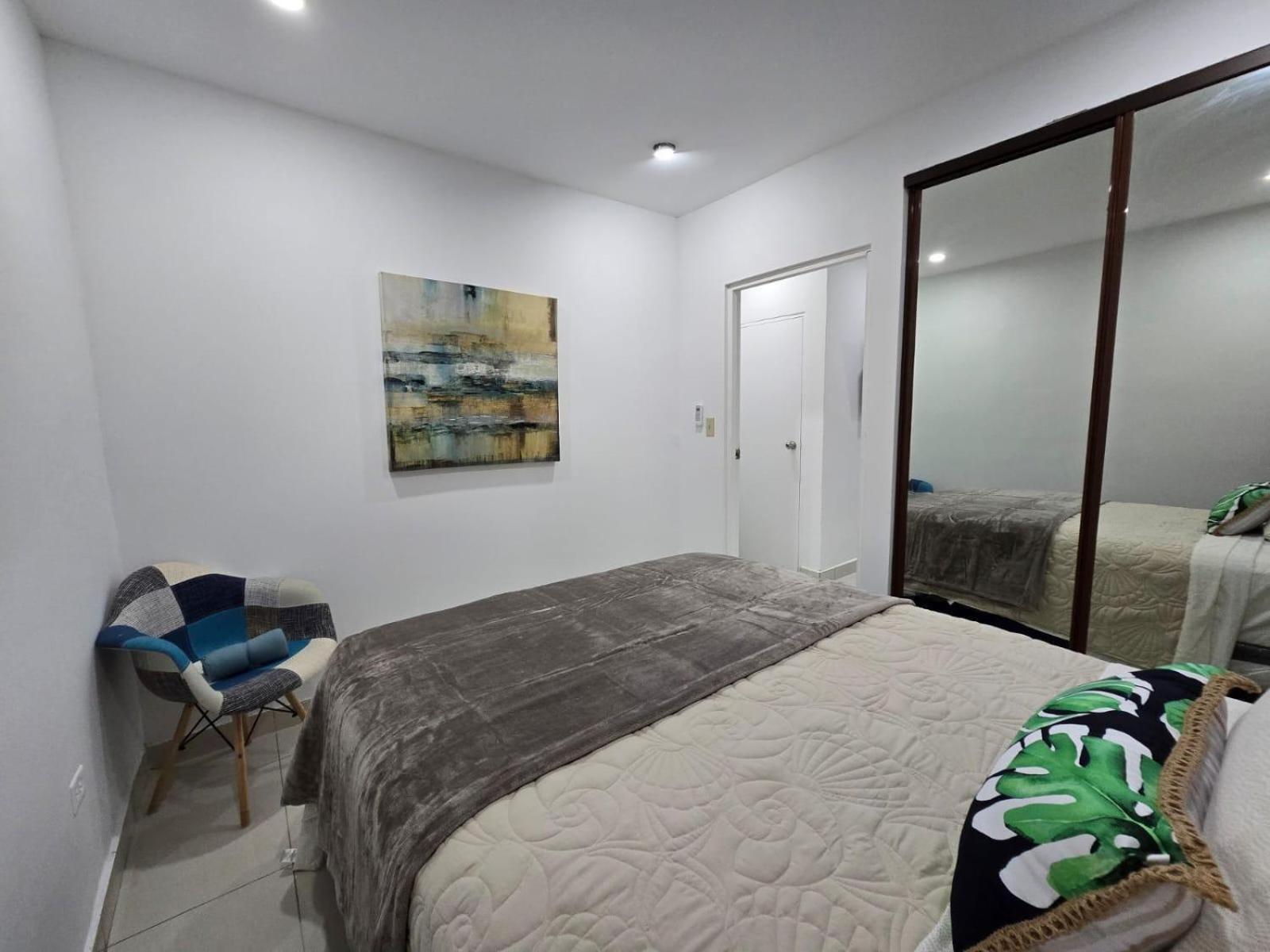 Apartment Reparto Metropolitano I *