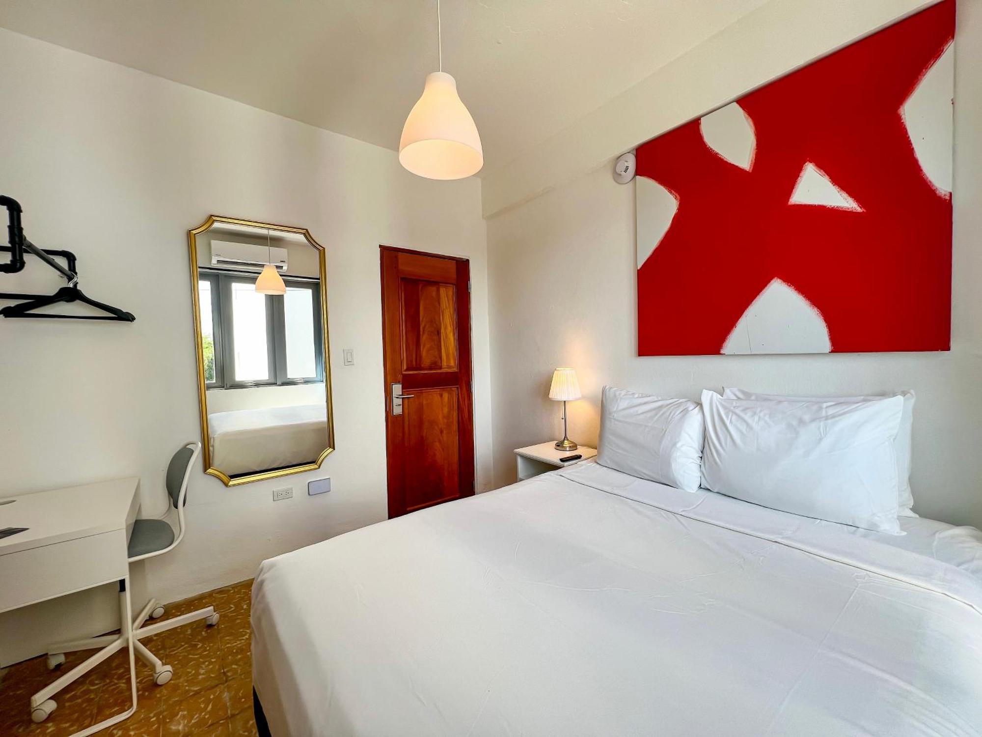 Hotel Urbana