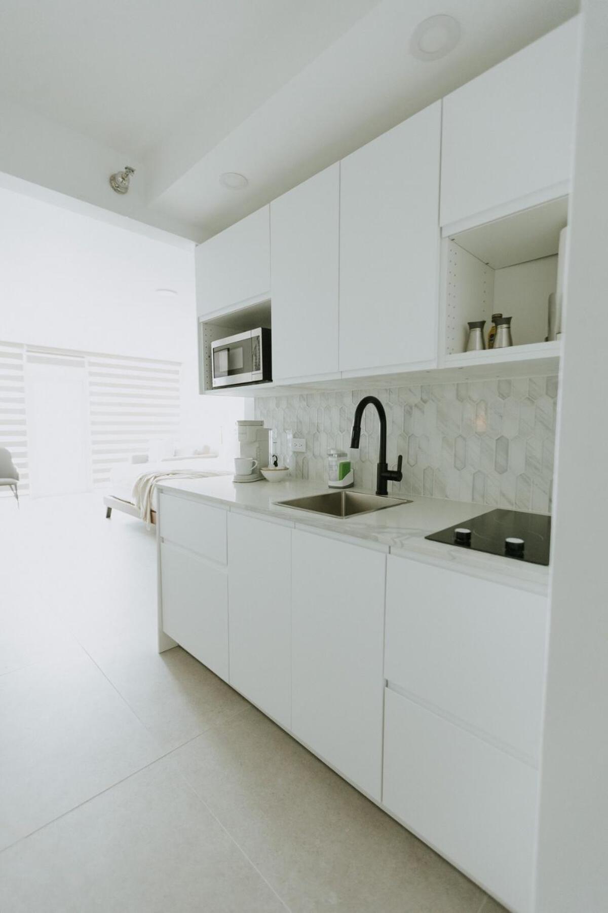 Lux Beachfront Isla Apartment *