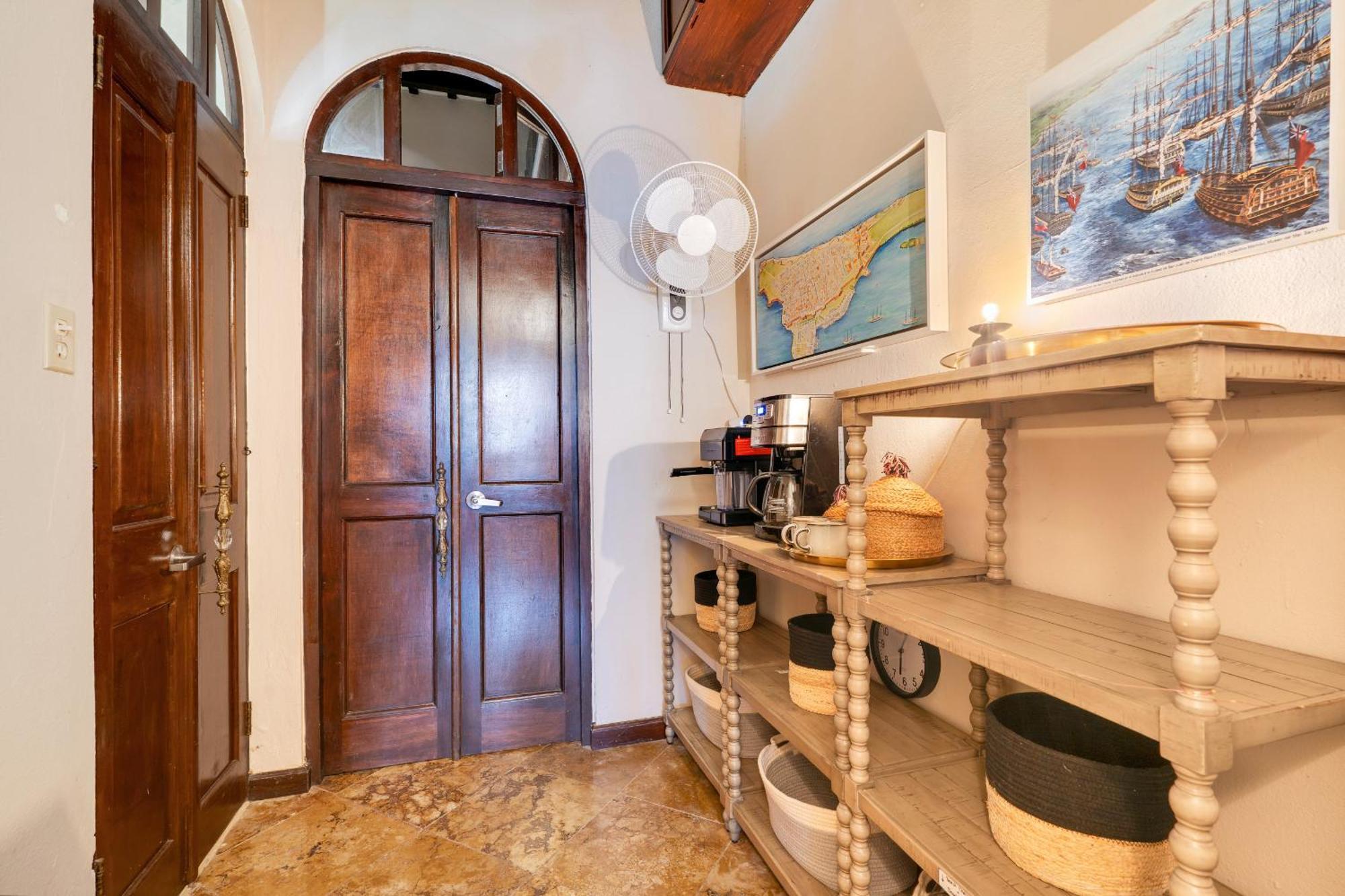 Apartment Chic 1-bedroom & Loft In Prime Location