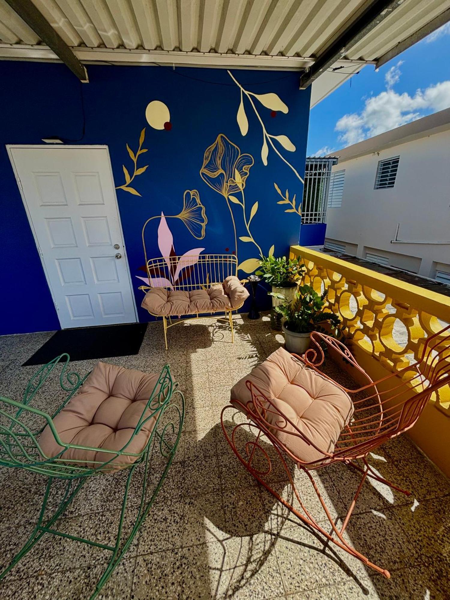 Urban Tropical Oasis In