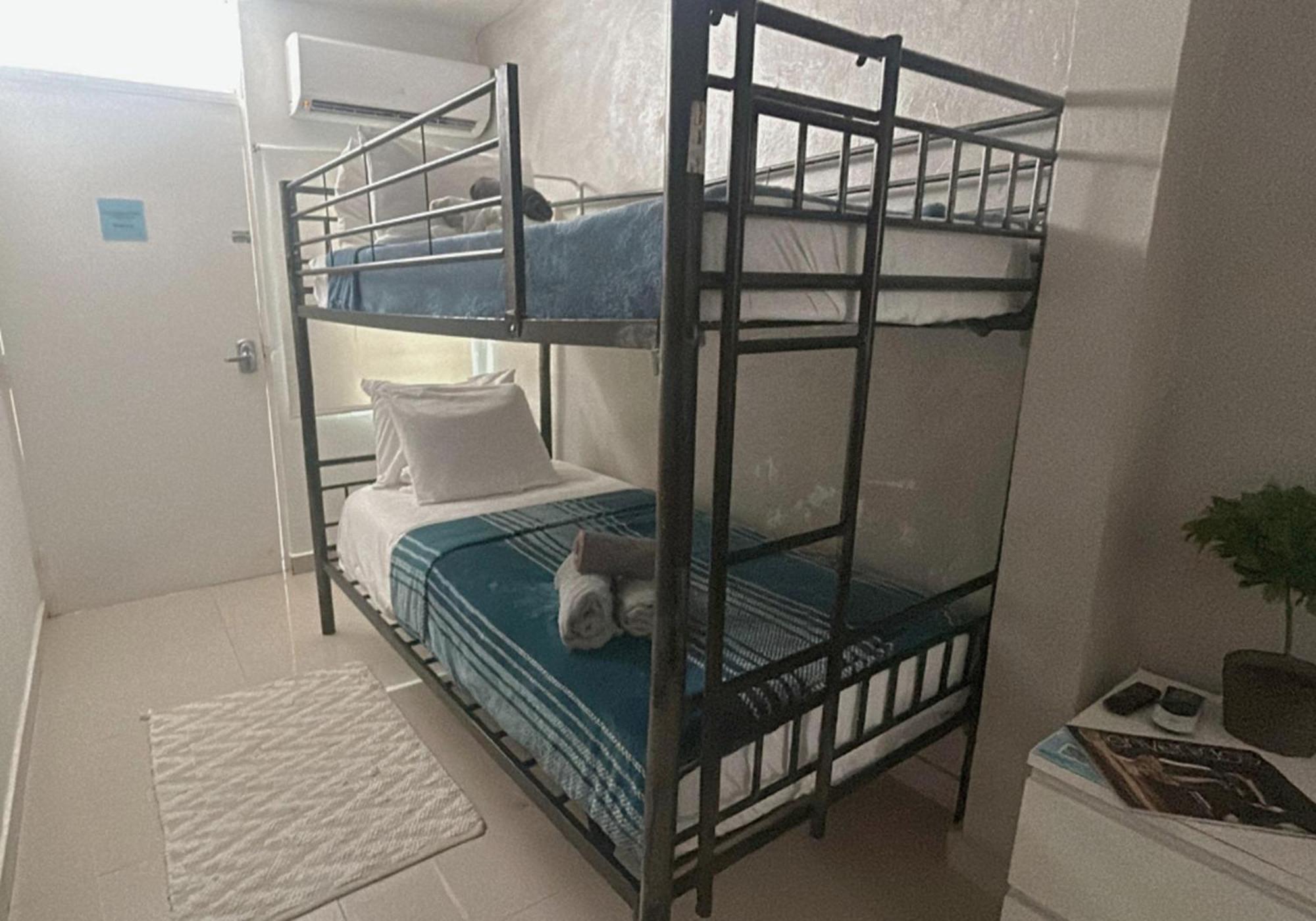 Guest house The Pelican Poshtel San Juan