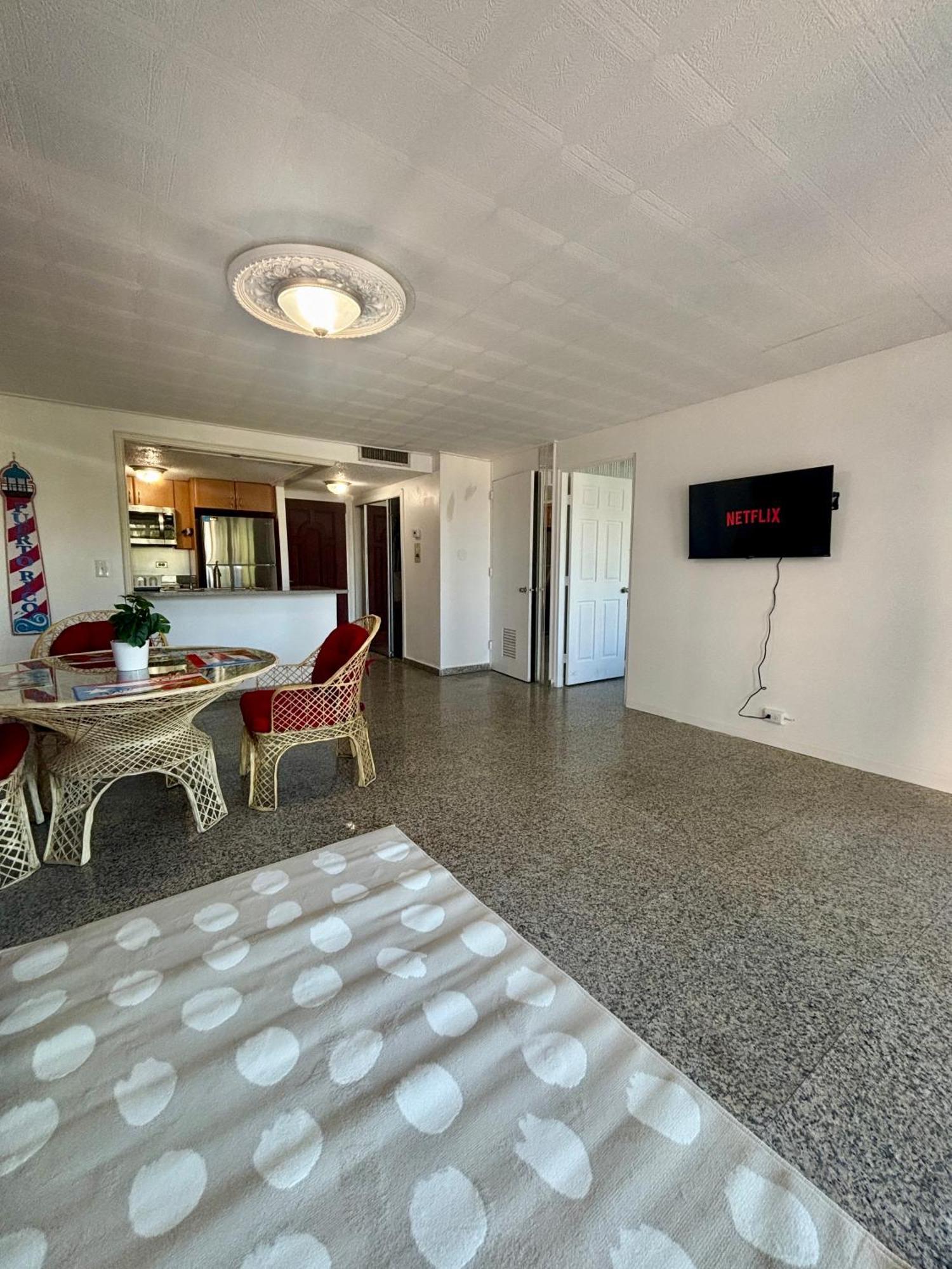Apartment Oceanfront Isla 2b 2b Paradise Getaway