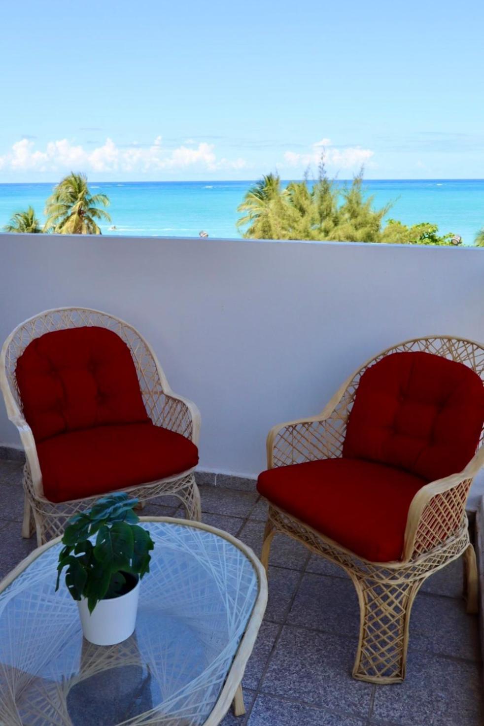 Apartment Oceanfront Isla 2b 2b Paradise Getaway