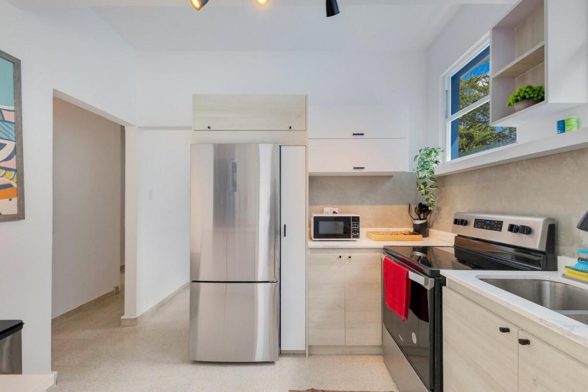 New! Modern 3Br Near Beach & Nightlife Apartment *