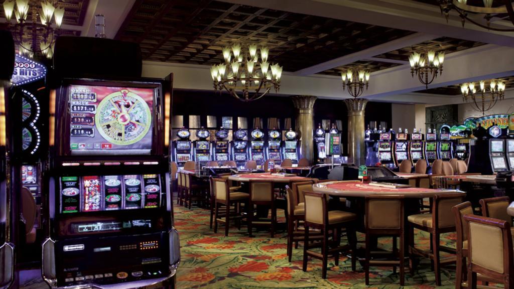 The Ritz-carlton,