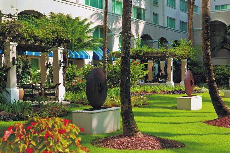 The Ritz-carlton,