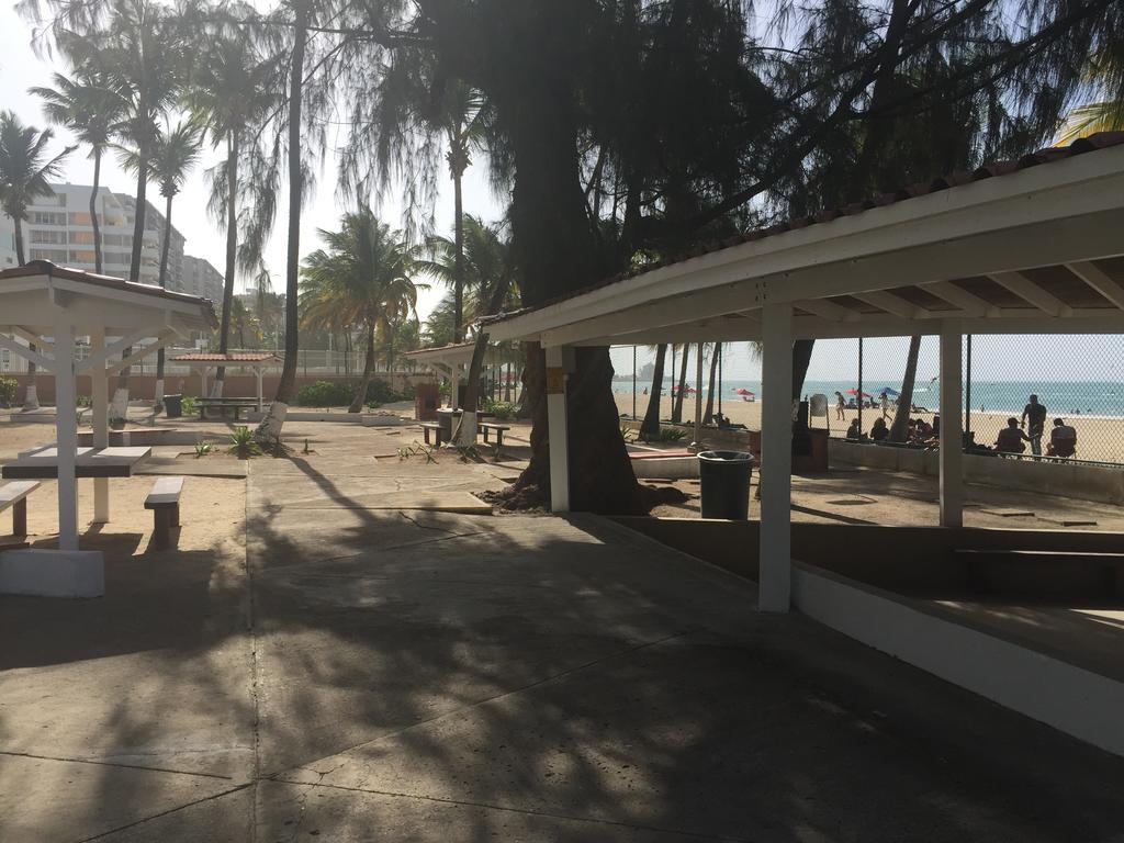 Marbella Del Caribe Beachfront Apartment San Juan