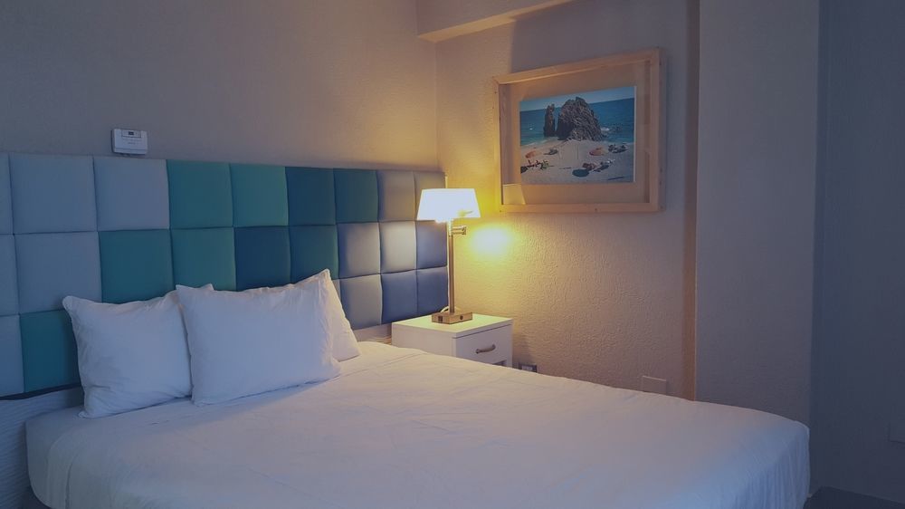 The Wave Condado Hotel 3*
