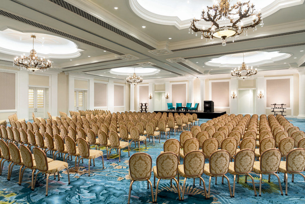 The Ritz-carlton,