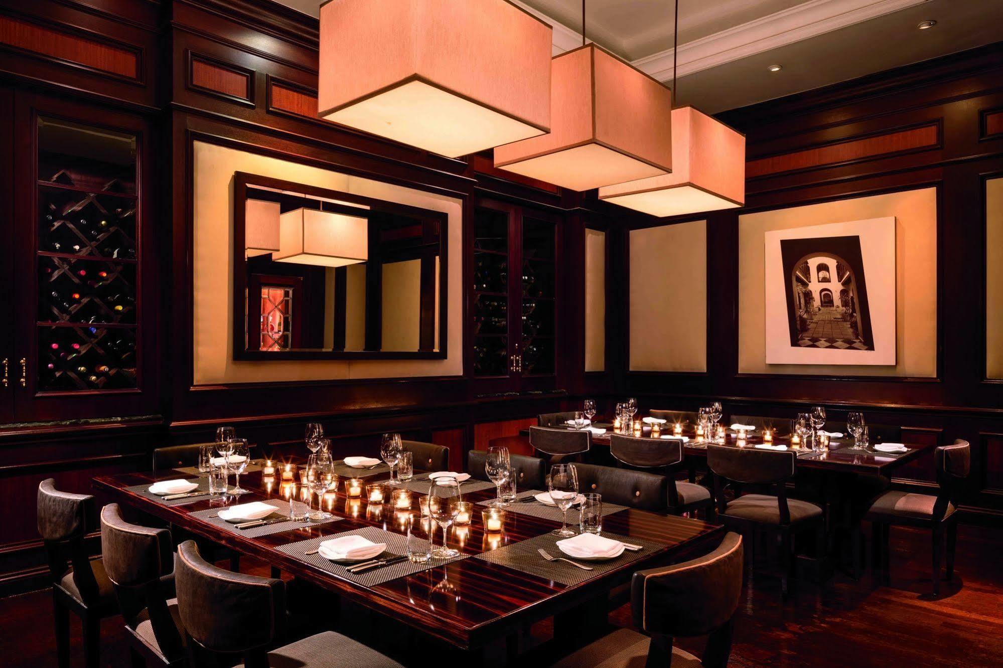 The Ritz-carlton,