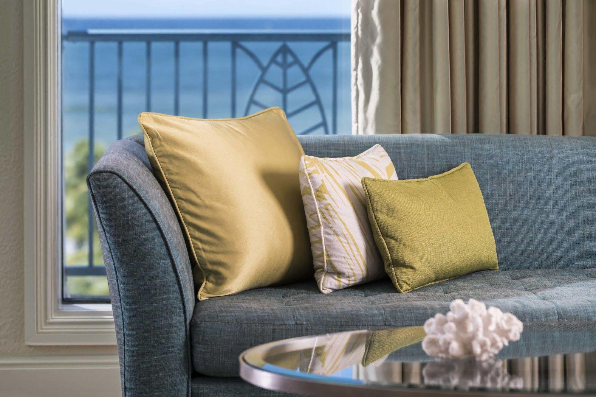 The Ritz-carlton, 5*