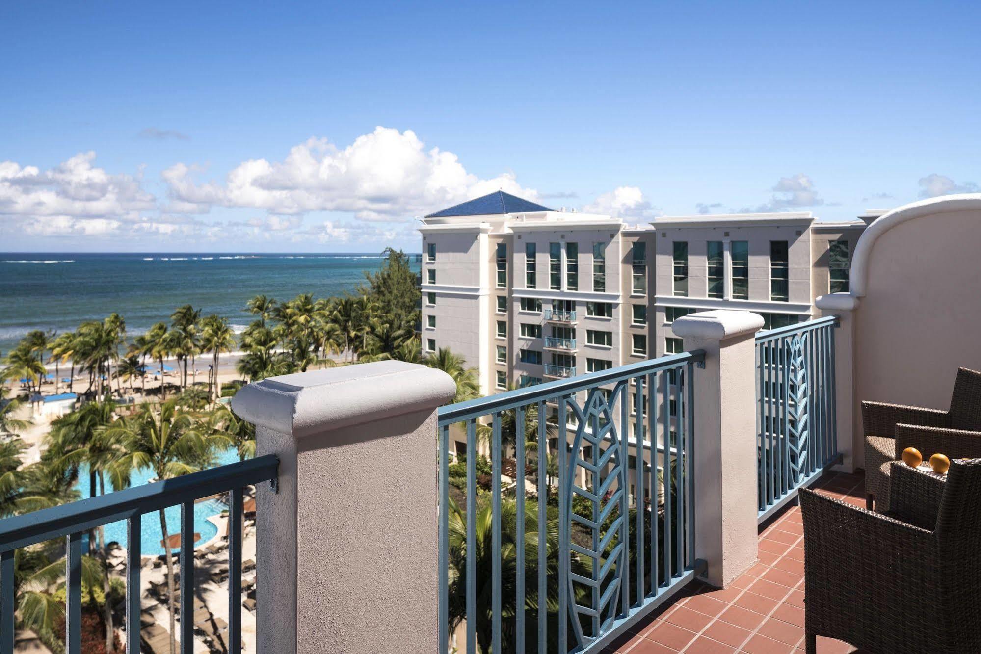 Resort The Ritz-carlton,