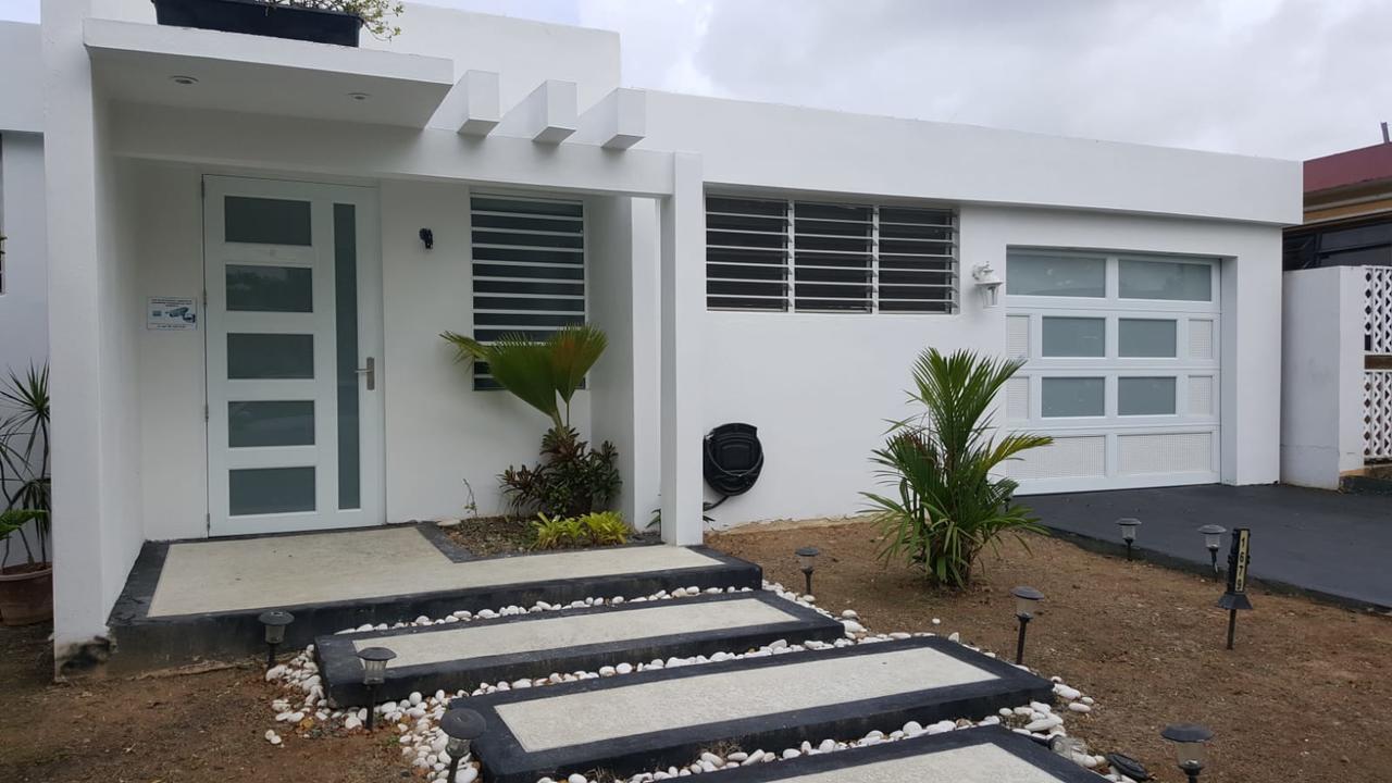 Black & White Comfort House Holiday home
