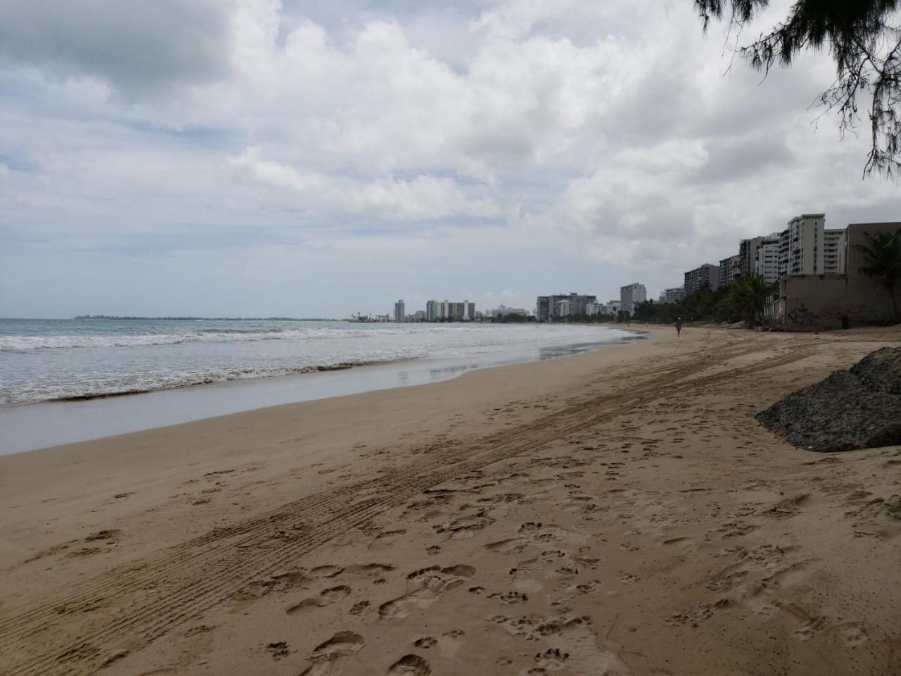 Beach Front Apt Isla Verde 3