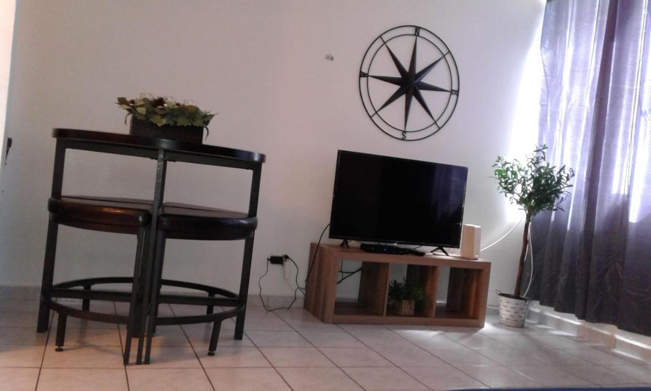 Apartment Beach Front Apt Isla Verde 3 *