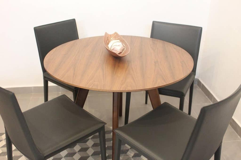 Modern In Old Town - Calle Luna Osj Apartment