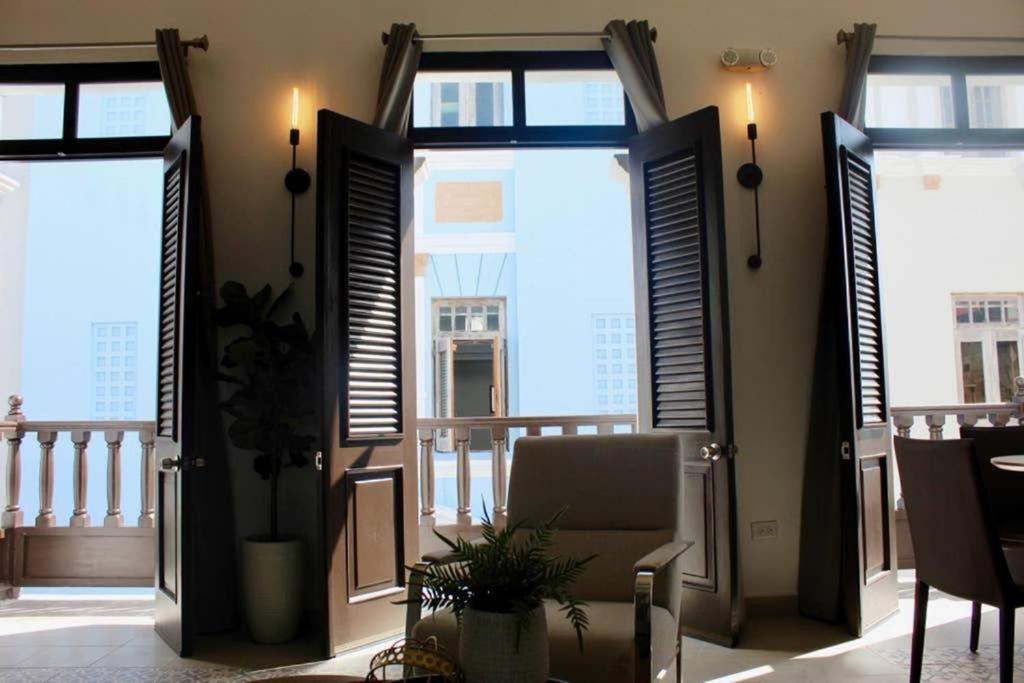 Modern In Old Town - Calle Luna Osj * San Juan